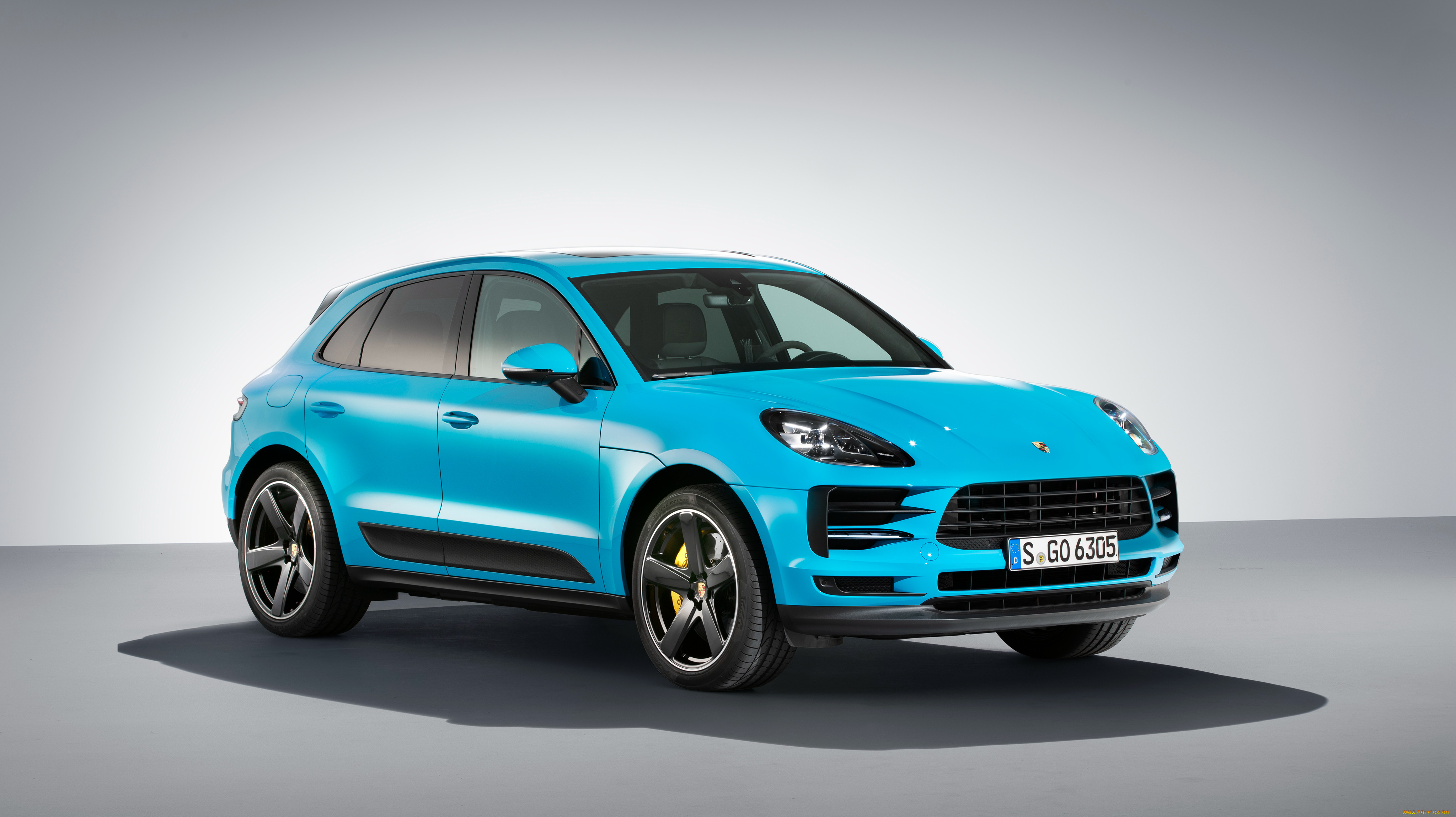 Макан образом. Porshe Macan 2018. Porsche Macan s 2018. Автомобиль Порше Макан 2018. Porsche Macan 2018 голубой.